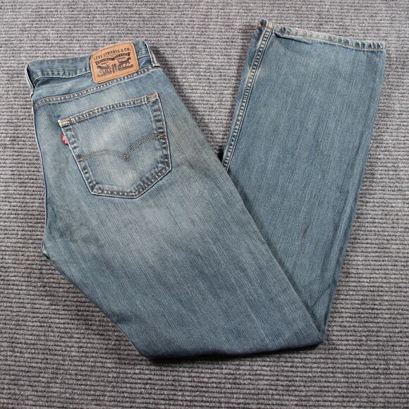 Levi’s 527 Jeans Mens 34x34 Light Wash Slim Bootcut Zip Fly - Picture 1 of 11